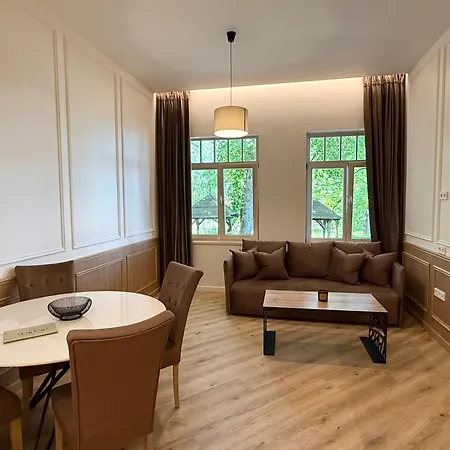 Poilsis Smiltynes Kurhauze At The Smiltynes Kurhaus *