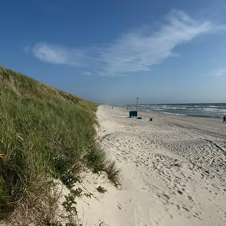 Poilsis Smiltynes Kurhauze At The Smiltynes Kurhaus *