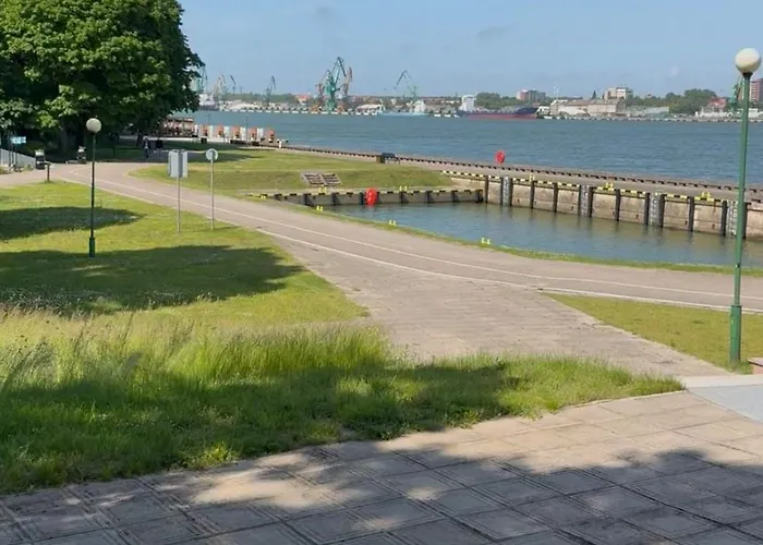 Poilsis Smiltynes Kurhauze At The Smiltynes Kurhaus * קלייפדה